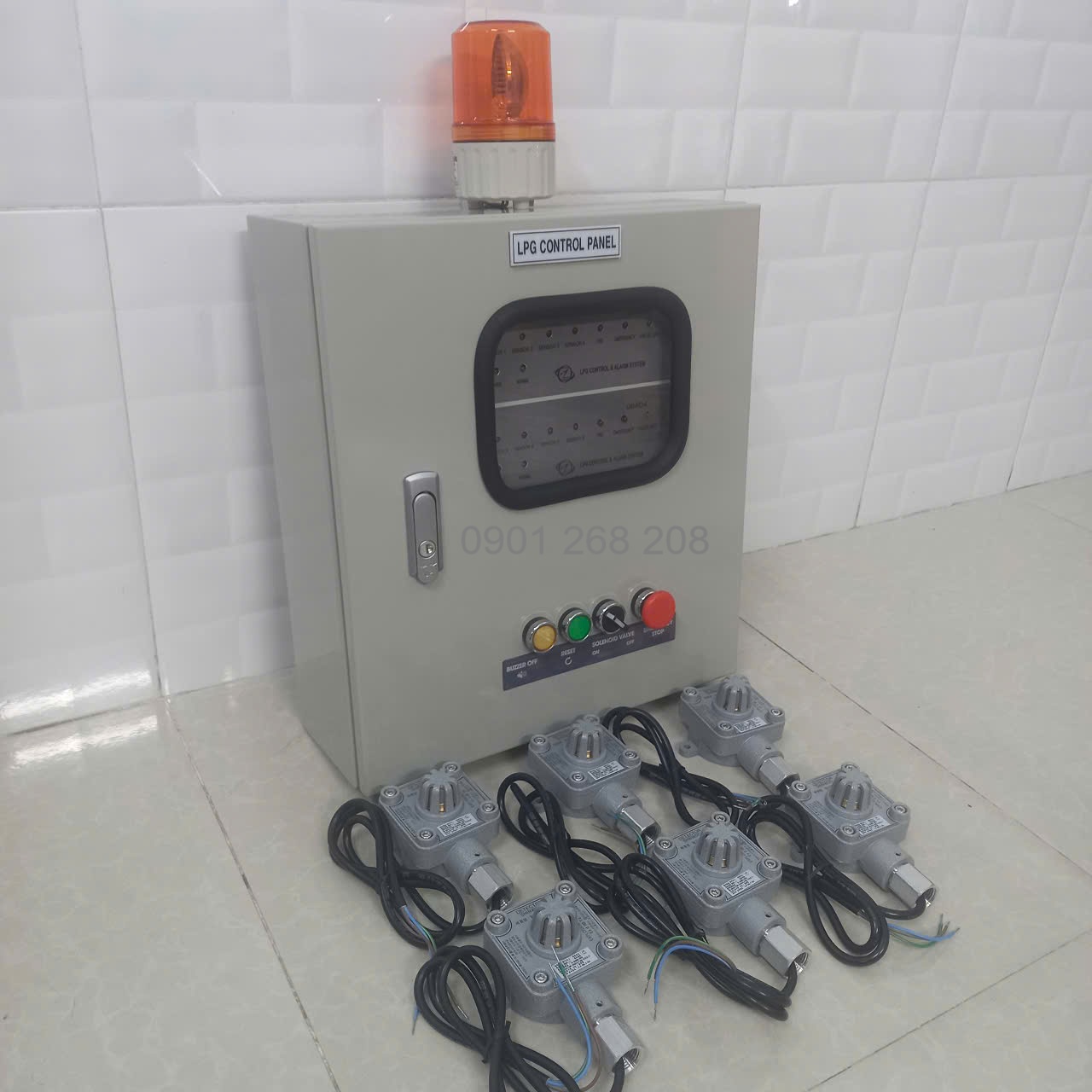 Tủ báo rò gas chế tạo Việt Nam kết nối 8 kênh đầu dò